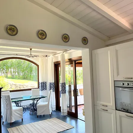 Ferienhaus Not Availablevilla Con Piscina E Vista Mare Tanaunella