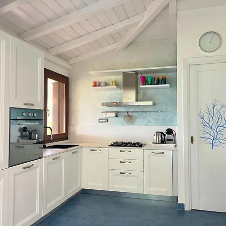 Holiday home Con Piscina E Vista Mare *