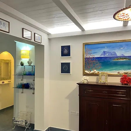 Holiday home Con Piscina E Vista Mare Tanaunella