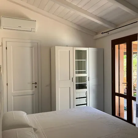 Con Piscina E Vista Mare Holiday home *