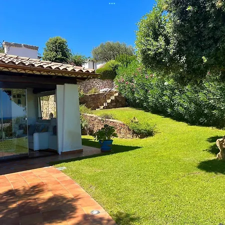 Con Piscina E Vista Mare Holiday home *